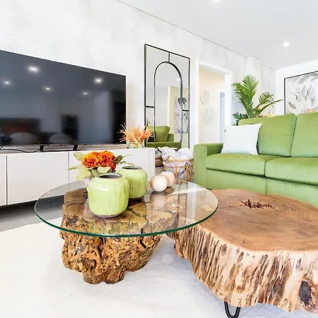 T3 Pelican Bay Apartament